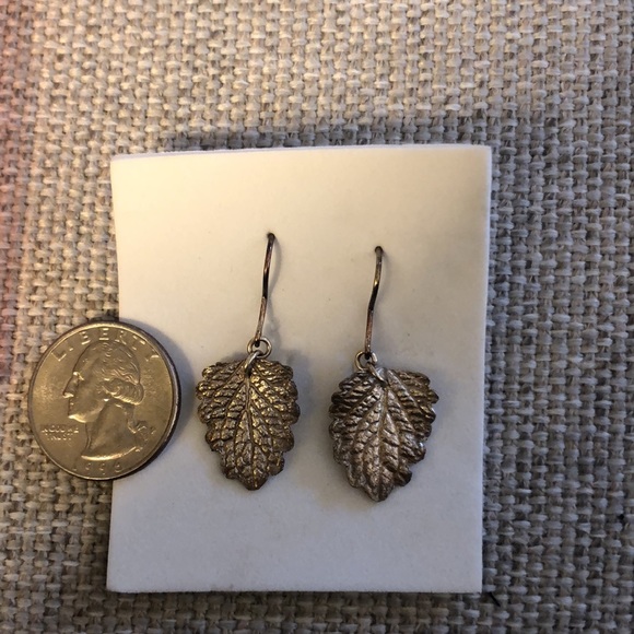 Leaf earrings from Ecuador - Picture 5 of 6